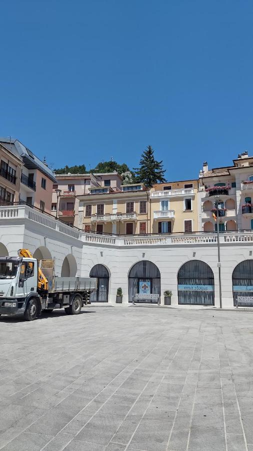 Piccolo Paradiso In Pieno Centro Castel Di Sangro Exterior foto